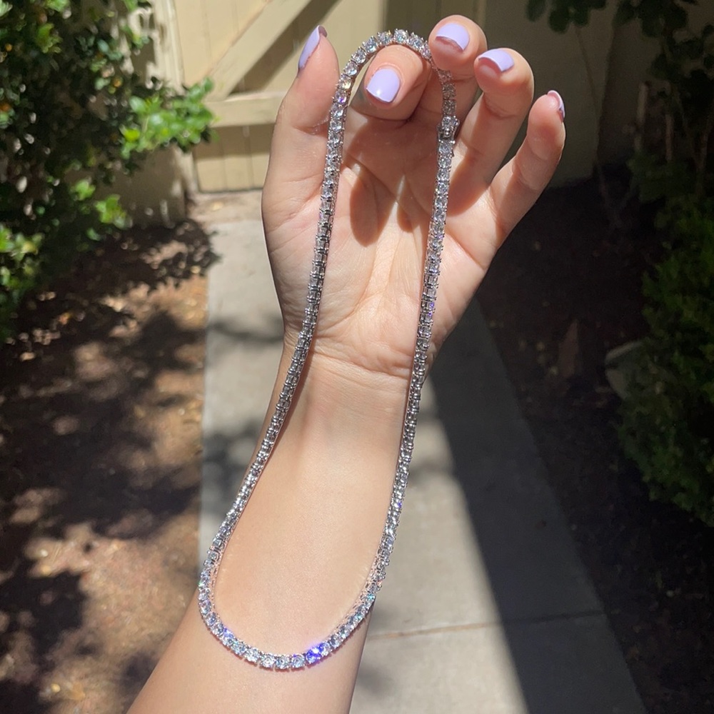 Tennis necklace